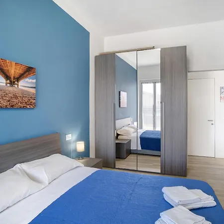 Glamour 2 Apartman San Remo